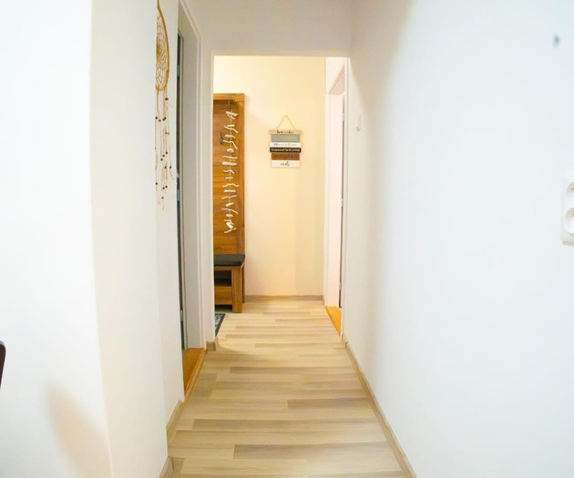 Cozy Little Apartment in Old Tw