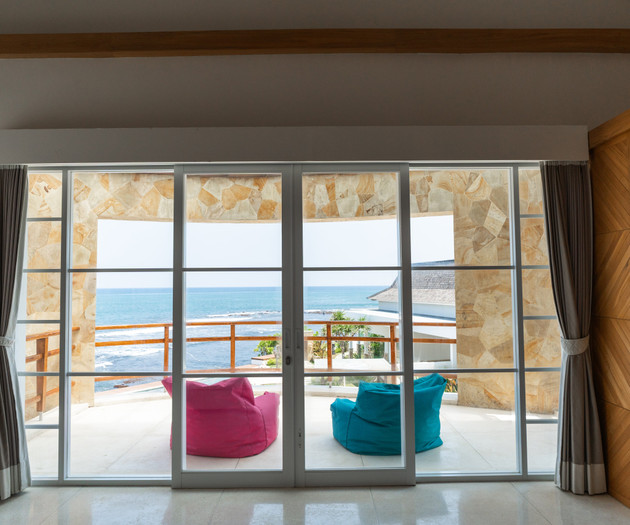 Luxury Ocean Front Private Pool  5 BDR Nalas Villa