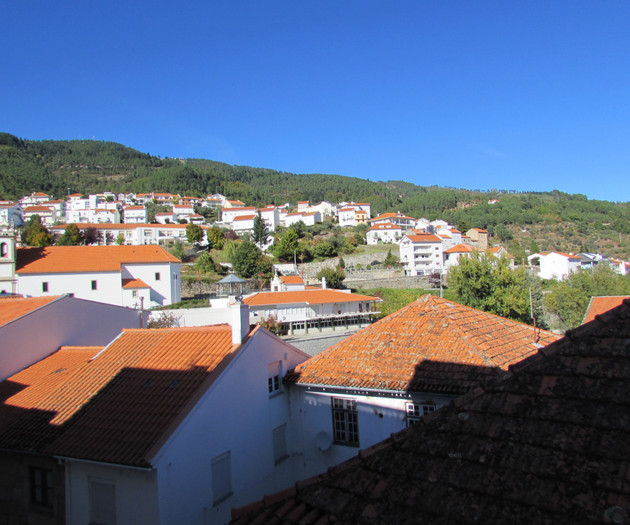Sunny and pleasant studio in the mountains