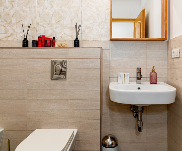 River Deluxe Suite