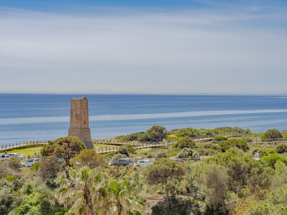 Cubo's Penthouse Cabopino Port Marbella +Parking preview
