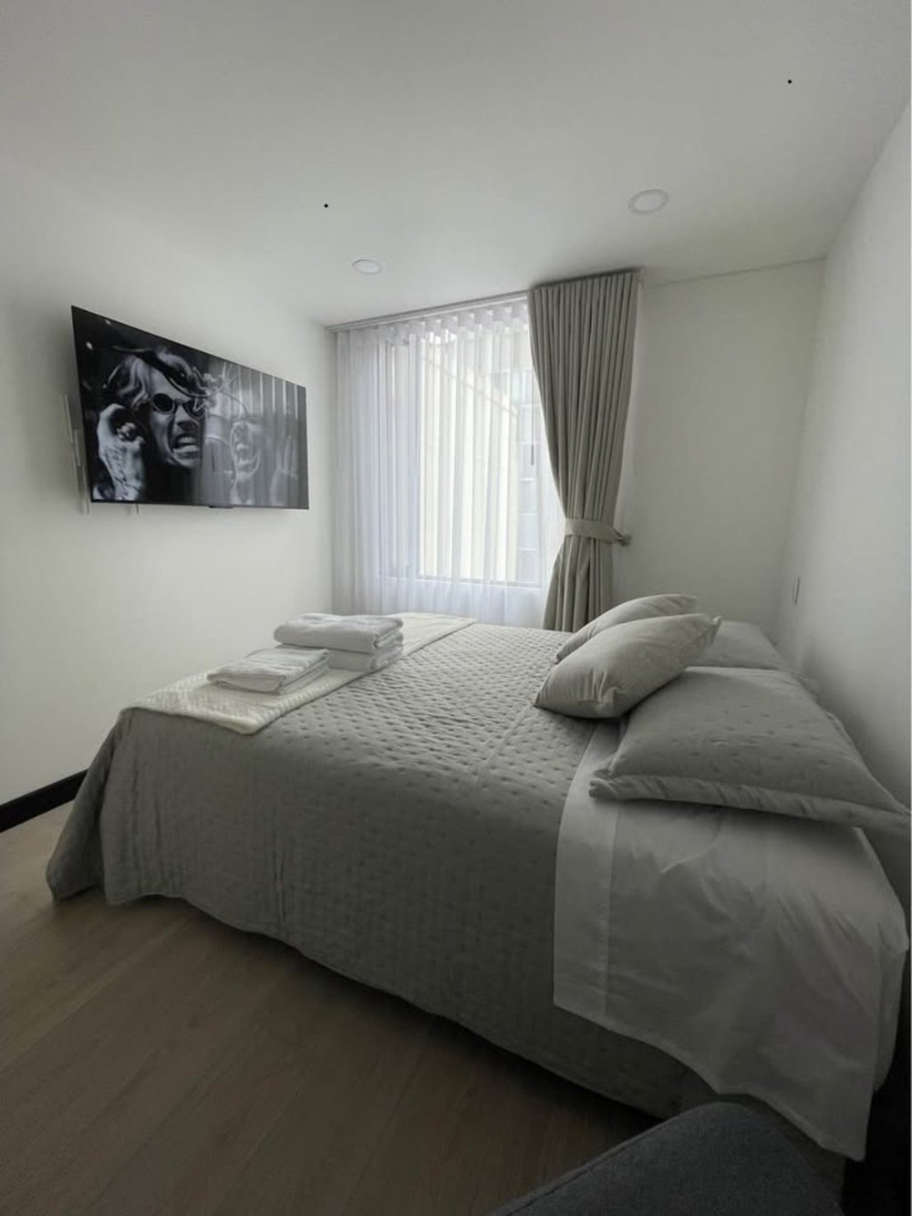Bright & Fully Furnished Apartment Usaquén preview