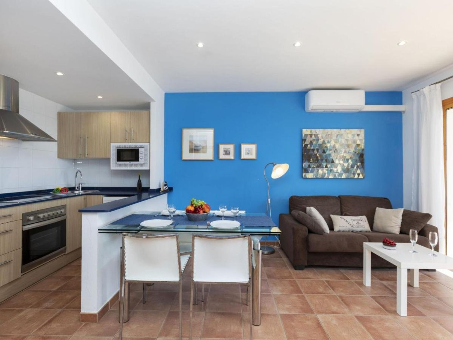 Living-dining room