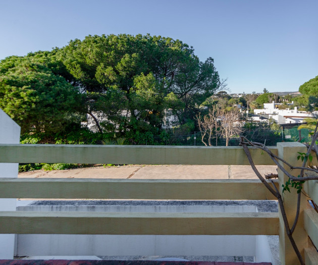 Vila Duplex com 3 quartos e 3 casas de banho