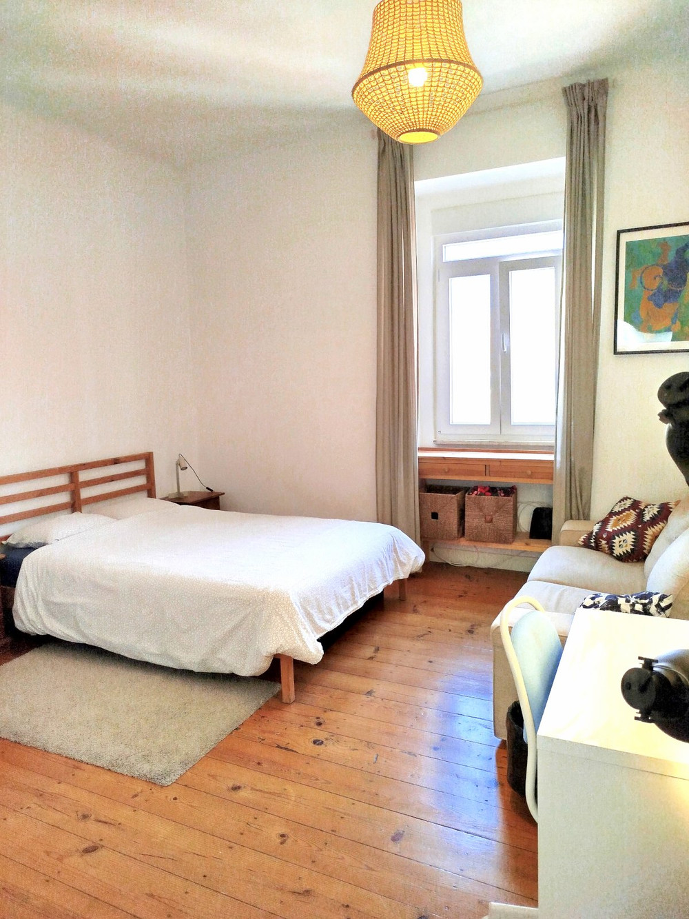 Spacious room in lovely neighborhood preview