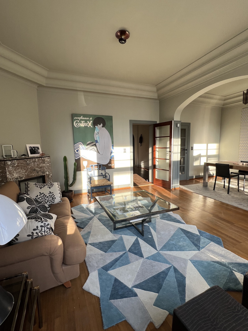 Luminous Stylish Art deco Apartment preview