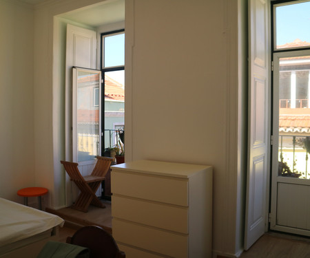 Bright and beautiful apt in Bairro Alto