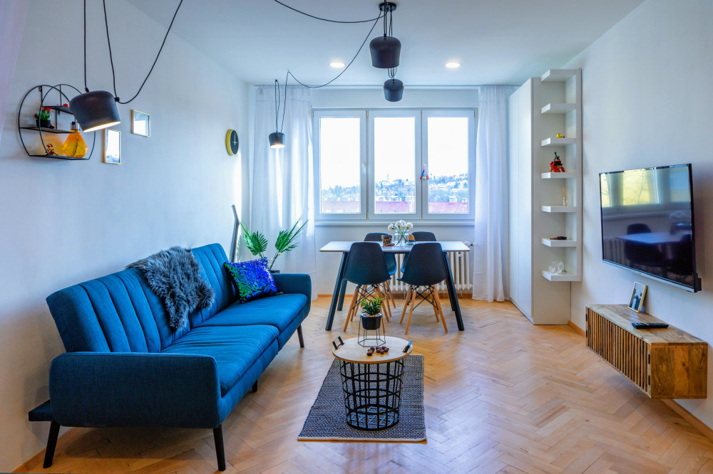 2 BR apt., green Prague, Wifi, metro, airport preview