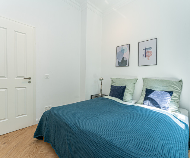 Modern and completely renovated 4-room apartment