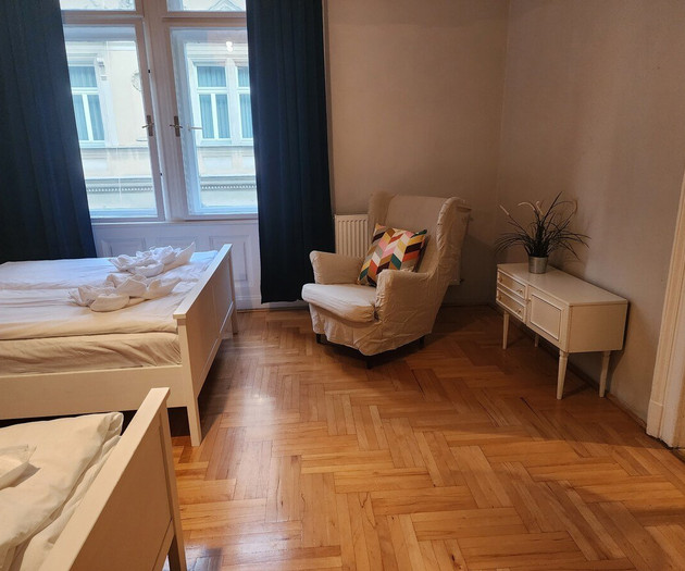 PERFECT Location OKTOGON DESIGNED PERFECT FLAT