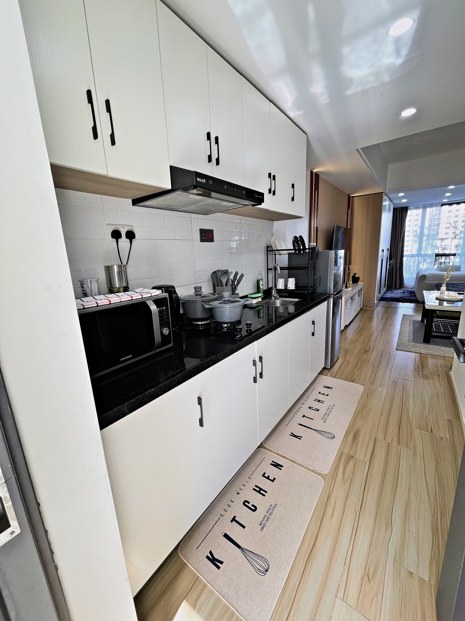 Compact kitchen with microwave