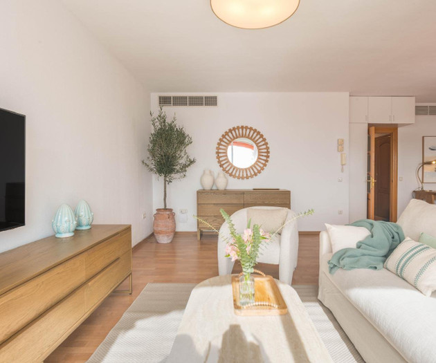 Beach view| Terrace | Pool | Workspace | HS WIFI
