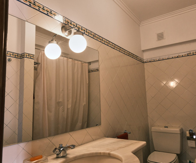 Bright apartment in Avenidas Novas
