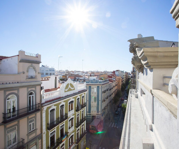 CAD10 - Beautiful 2-Bedroom Penthouse in Ruzafa