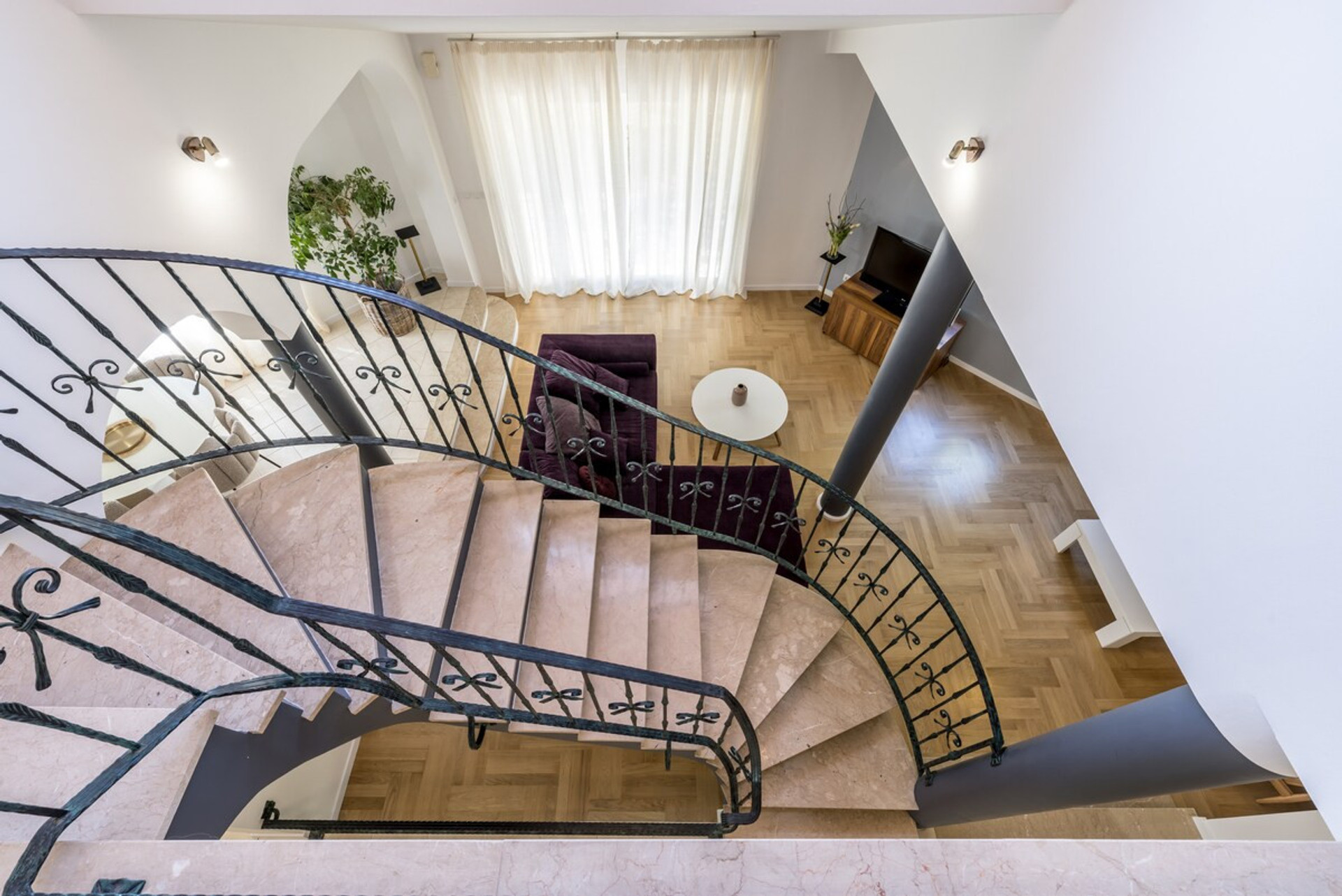 View of the living room from the upper floor 