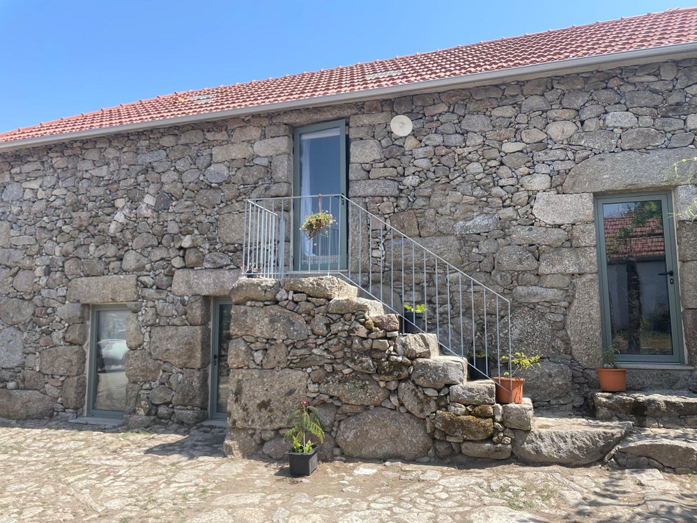 Casa da Quinta | Rural Homestead Apt + WiFi preview