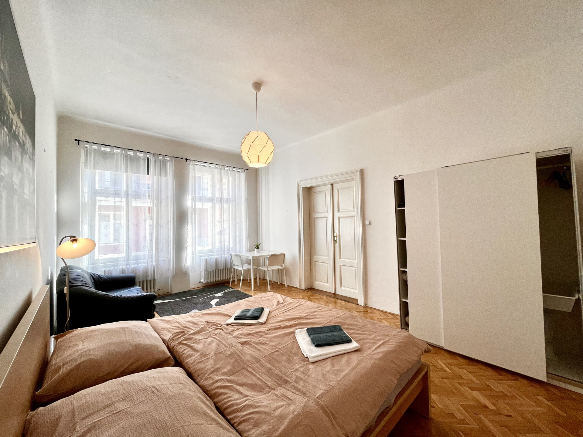 Bedroom 2 - Mid 23m2