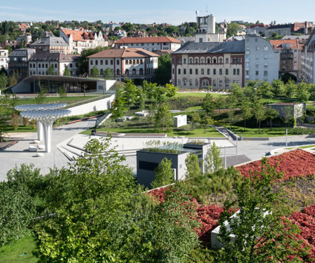 Sunny flat in the centre of Buda