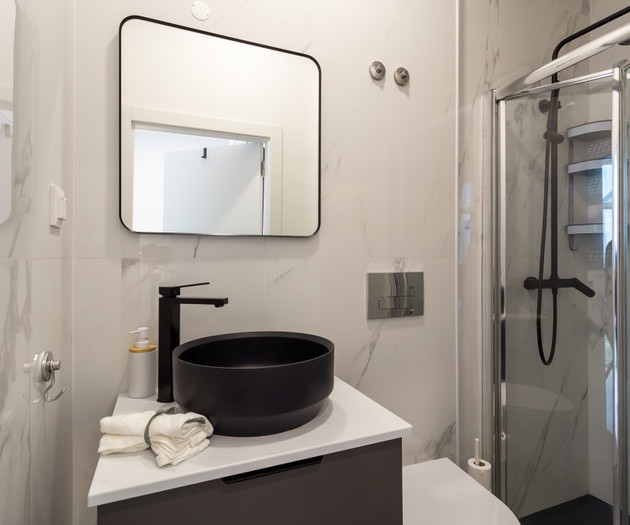 Stylish 2BR Flat in Alfama with Private Patio