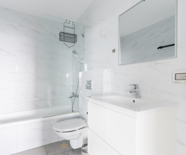 Blueground | Tzameret, Spacious, Balcony - 65
