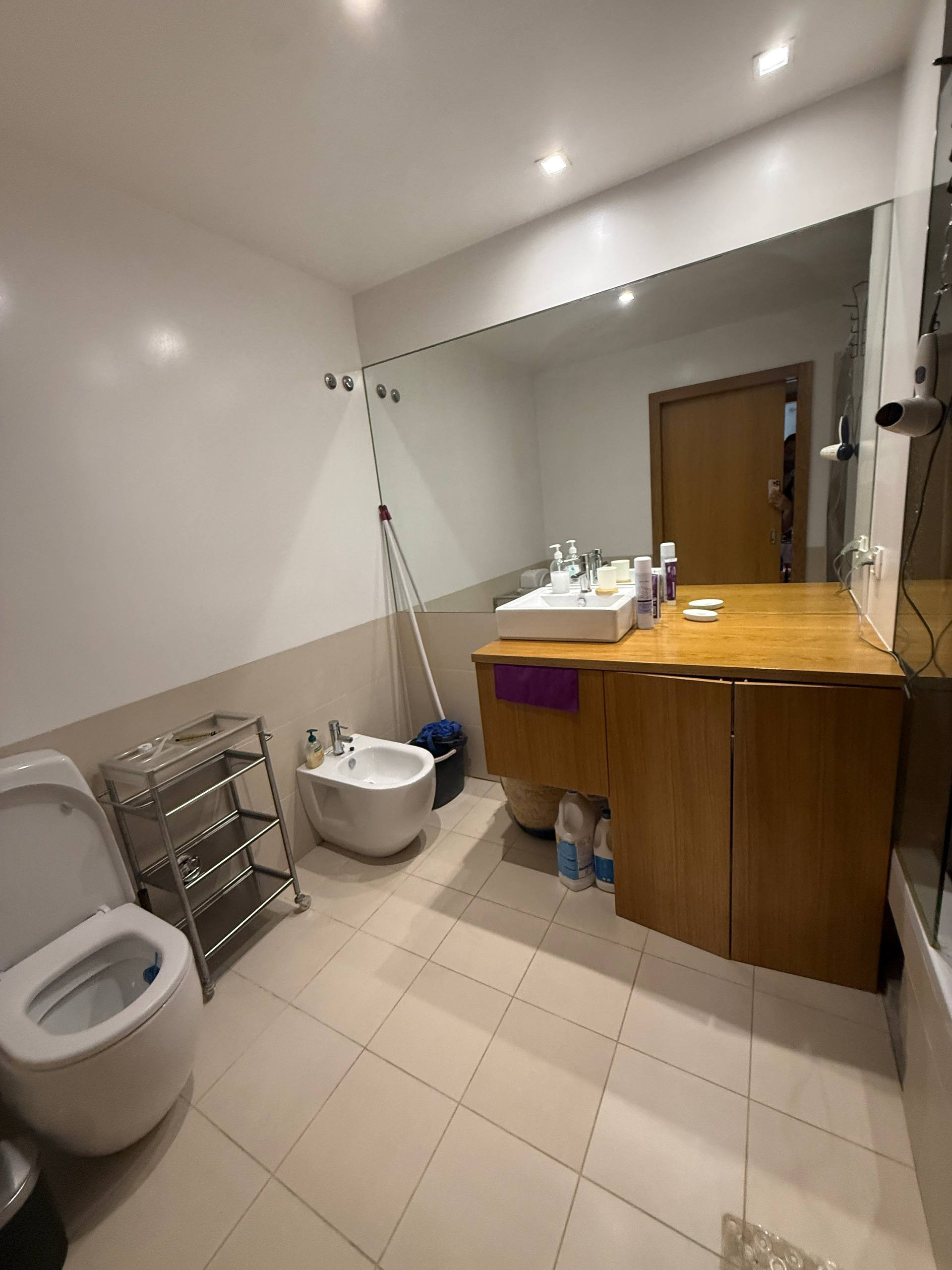 bathroom & laundry