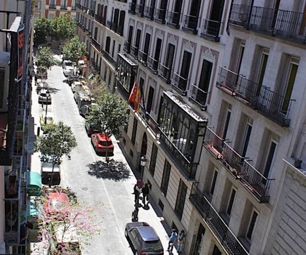 Apartamento en Cortes/ Barrio de las Letras Madrid