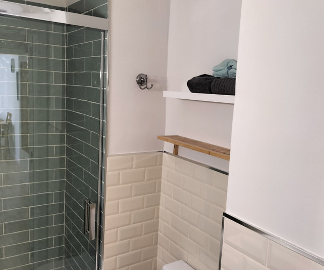 Bellea Room - Spacious, bright, over-sized closet