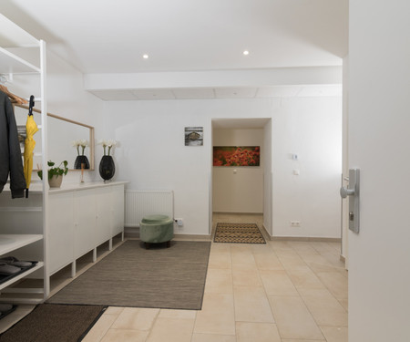 Nice modern flat near central station Vienna