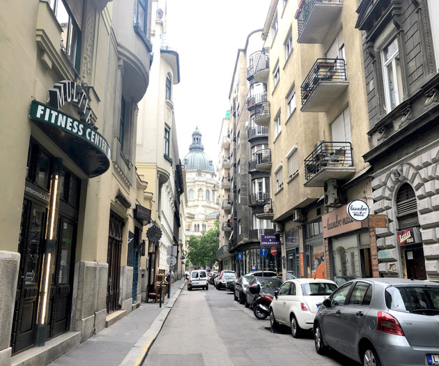 Apartment Symphony near to Opera