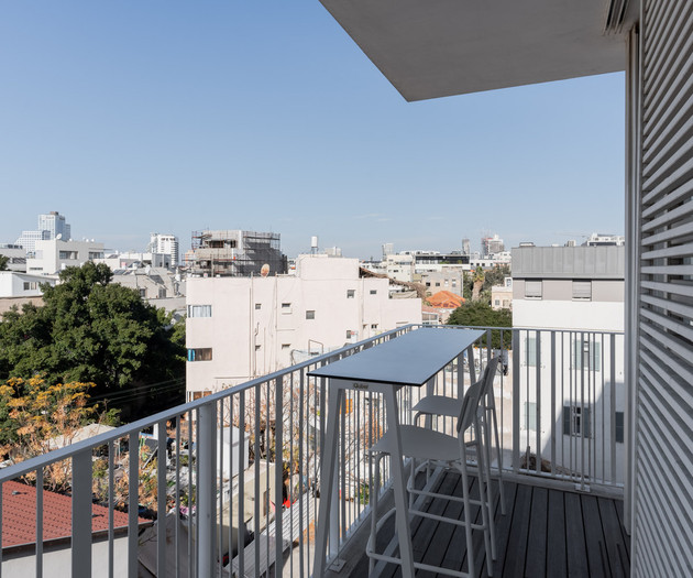 Blueground | Tel Aviv, balcony,nr Carmel Market-35
