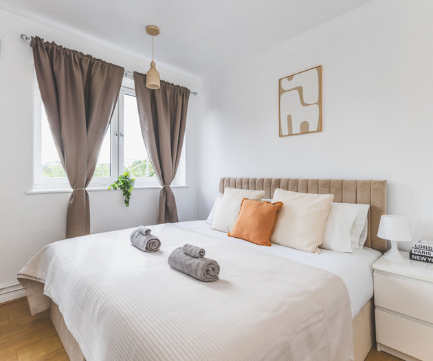 Tower Bridge 2 Bedroom Flat | Sleeps 5 | Great