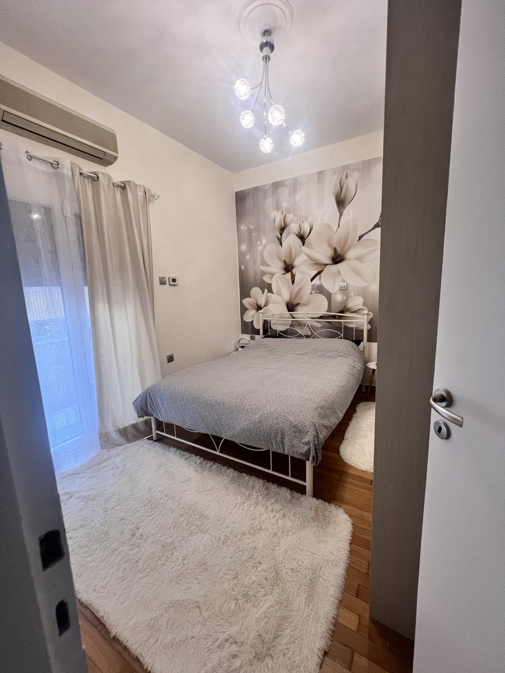 Cozy nest at Lykavitos area in Athens Greece preview