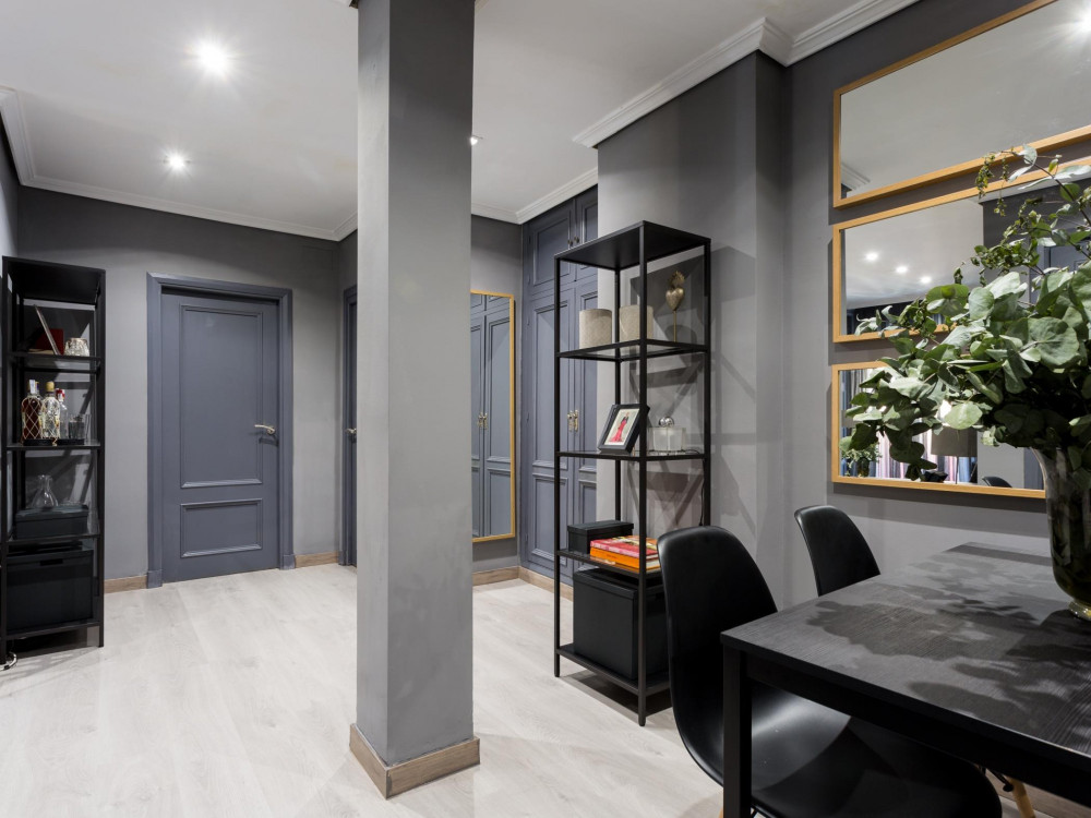 Apartment for Rent in Seville, HoliRent Gran Poder Citizen Remote 34953