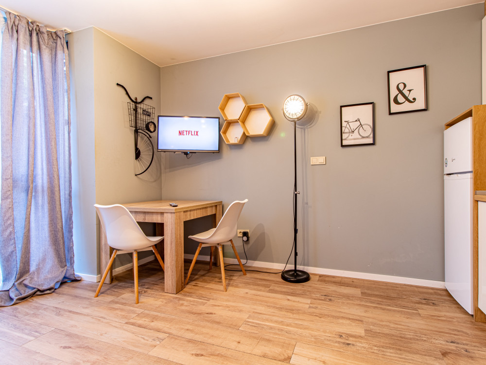 Stay & Explore Sofia - Central Studio preview