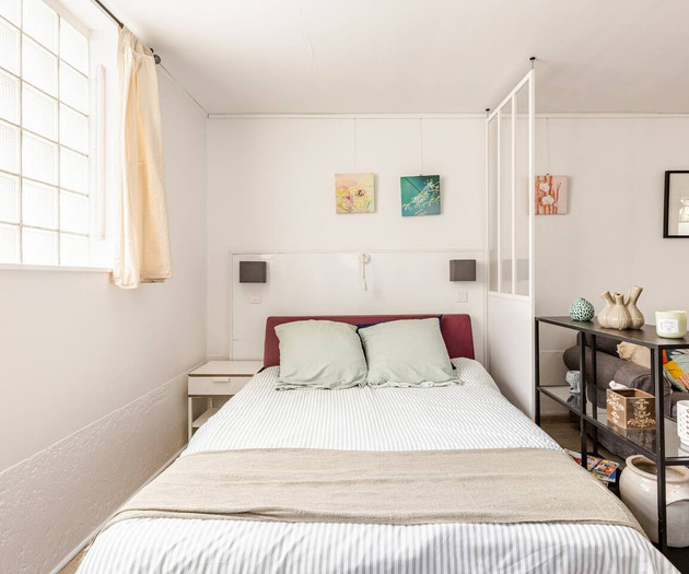 Tiny house in the Center of Paris