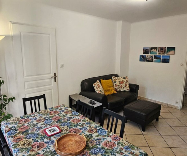 Your comfy stay in Juan-les-Pins – beach & parking