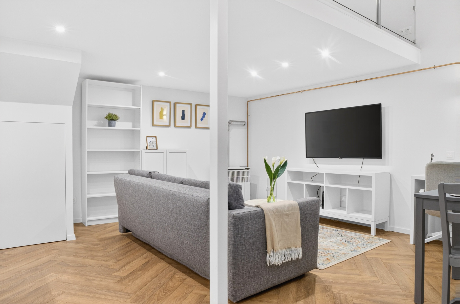 Open living room with TV shelving