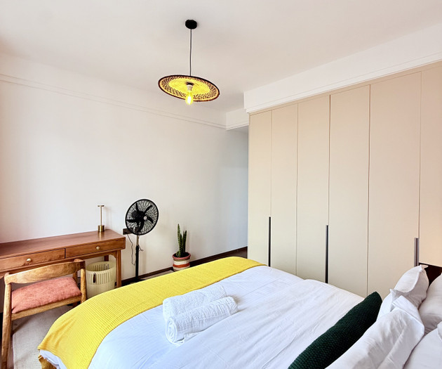 Airy 17th Floor 2BR: City Views, Balcony & Pool