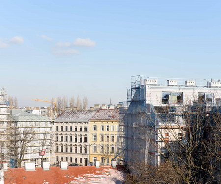 Studio apartment next to schoenbrunn palace, metro