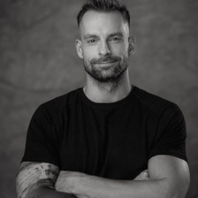 Tomáš V.
