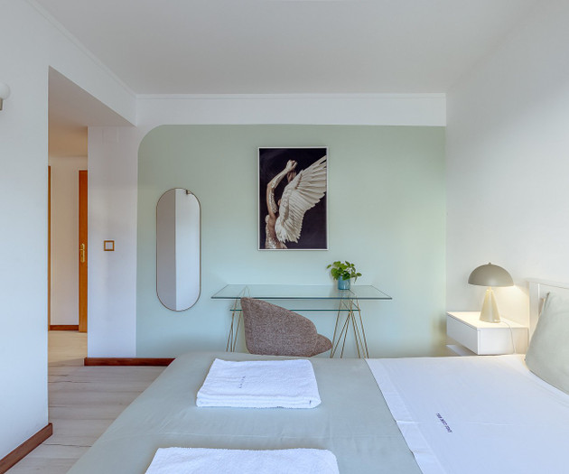 Spacious 3 bedroom apartment in Lisbon