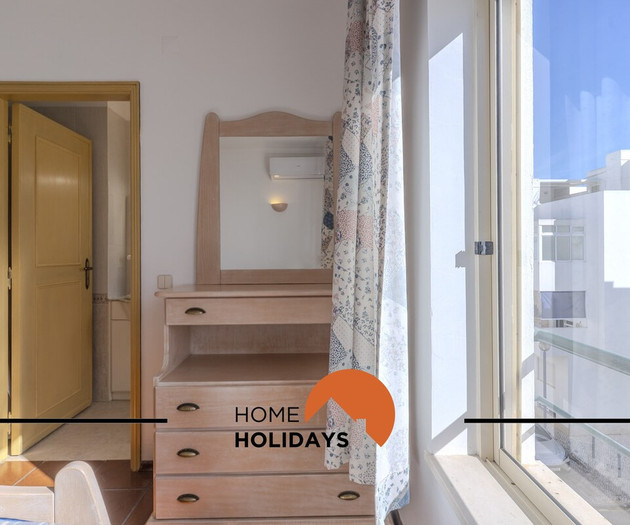 #348 Apartment Madaleno by Home Holidays