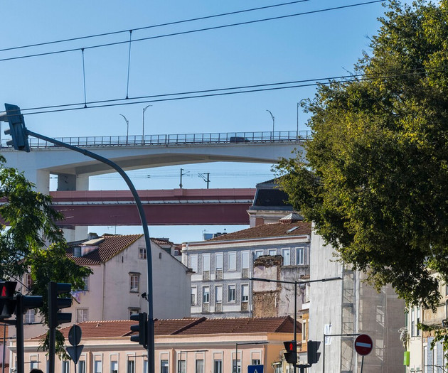 Homeclub | Stylish 1BR with Balcony in Estrela
