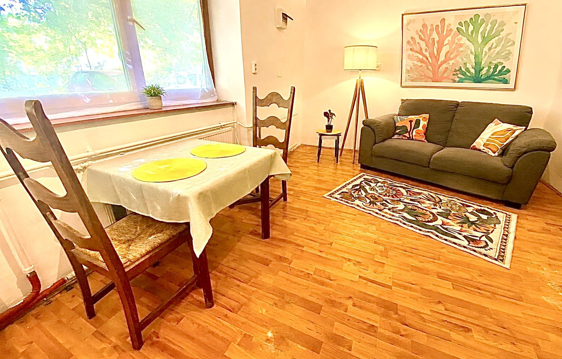 Bright livingroom