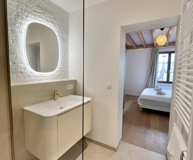 Design & Elegant Duplex in the Heart of Brussels
