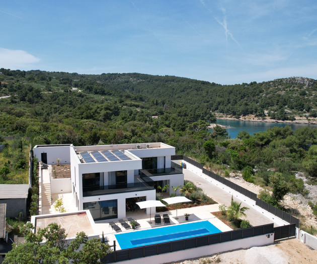 Luxury Villa
