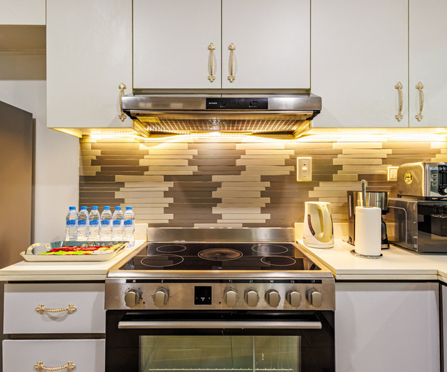 The Urban Retreat Elegant 3BR Townhouse Villanova