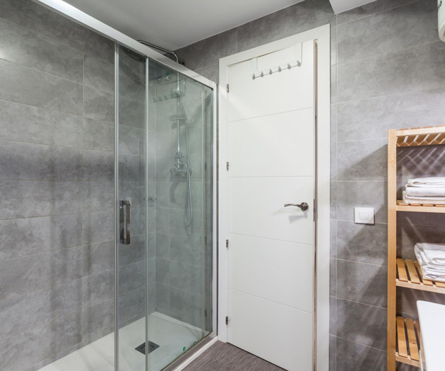 Great 120qm Apt: Near Turia & City of Arts+Parking