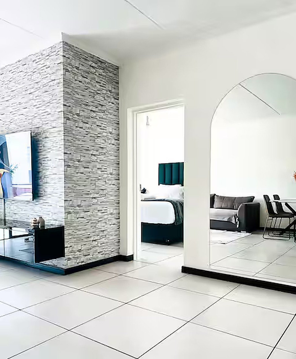Modern Luxury Retreat 2.0 preview