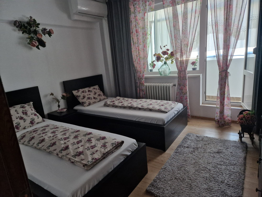 3-Room/ 6 people Group Apartm. | Bucharest preview